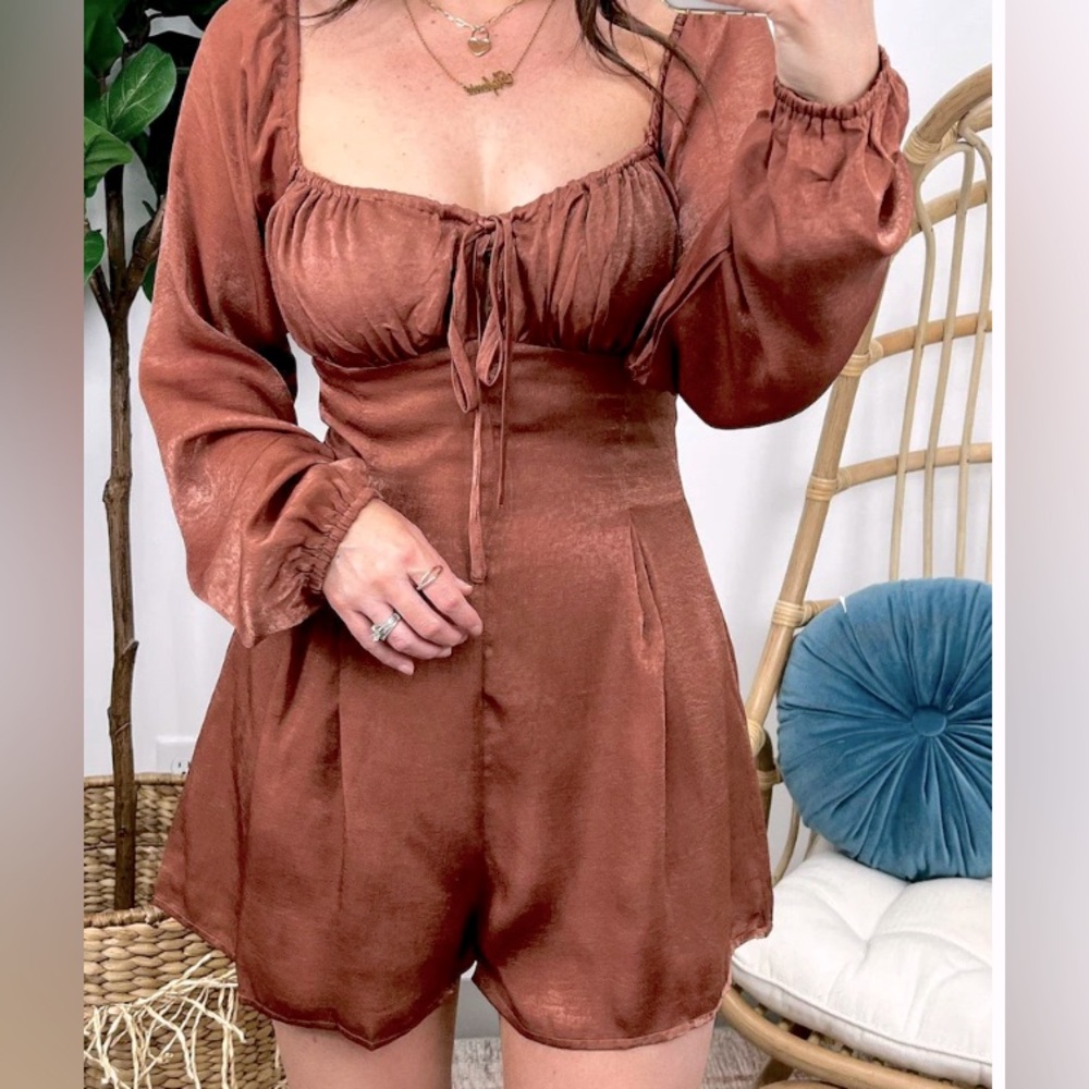 NWT Le Lis Shimmer Satin Romper in Copper SZ S